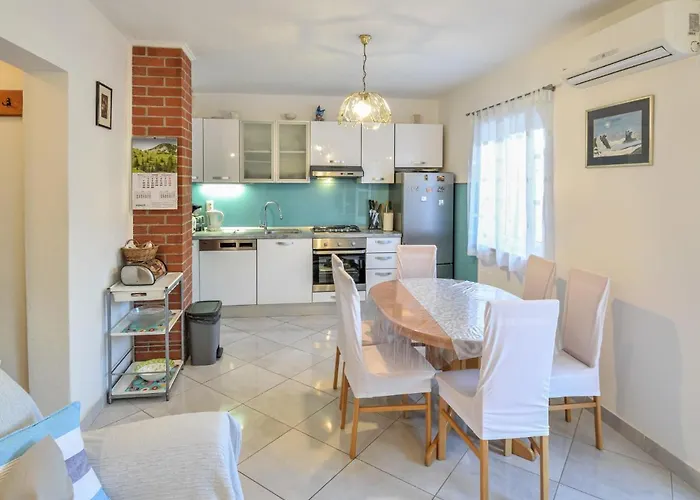 Apartman Ana-1 By Interhome