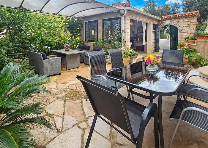 Ana-1 By Interhome Apartman Supetar