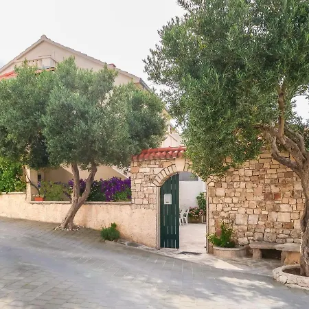 Apartman Ana-1 By Interhome Supetar