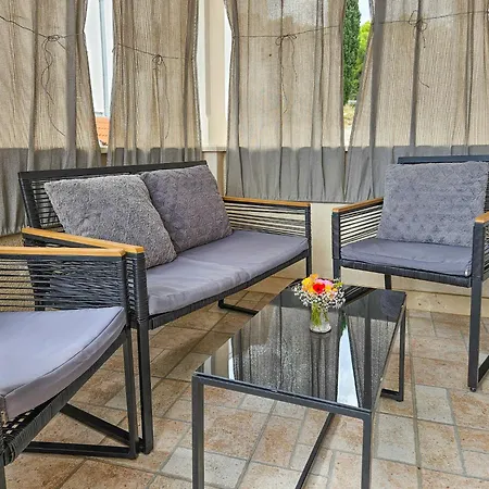 Ana-1 By Interhome Apartman Supetar
